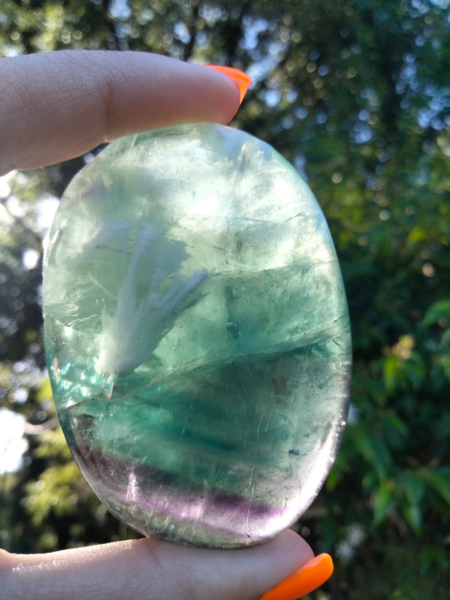 Rainbow fluorite Palmstone
