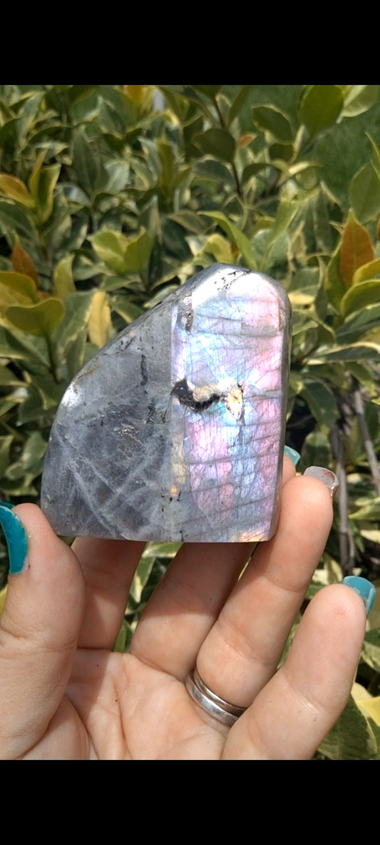 Labradorite blue & pink P2