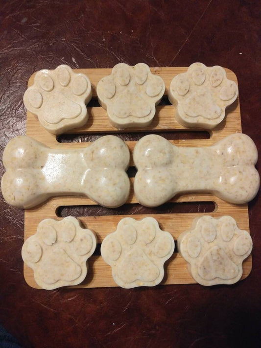 Dog Goatmilk Soap: Honey& Oat
