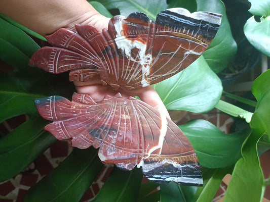 Agate Crystal Butterfly Carving with stand