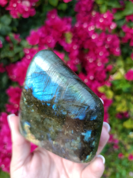 Labradorite Stone B1