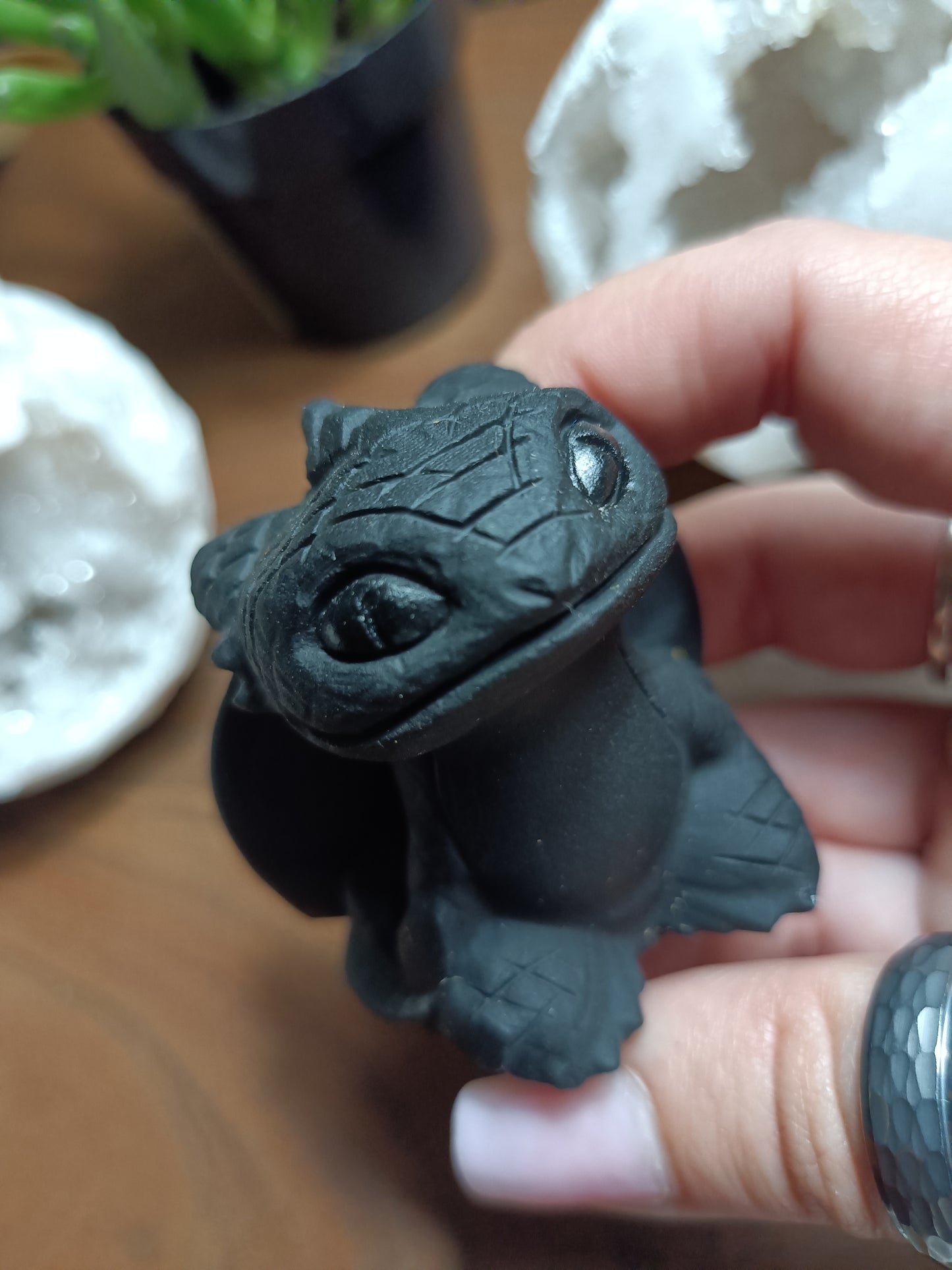 Obsidian crystal rock toothless Dragon Carving