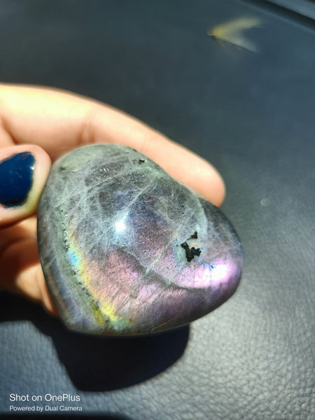 Dark Purple Labradorite Stone, handcarved Crystal Heart, high quality shine Rock