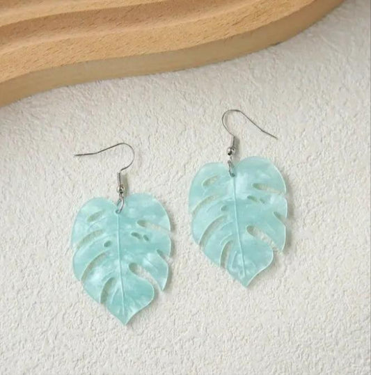 Plant Leaf Mint Green Earrings
