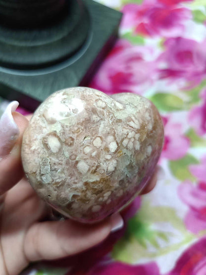 Flower Agate Crystal Heart Carving