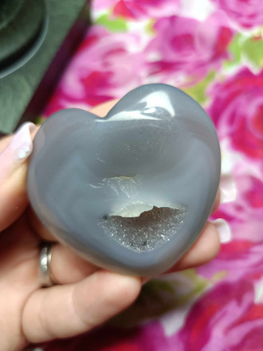 Agate Crystal Heart Carving