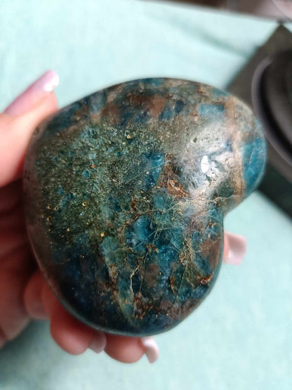 Apatite Crystal Heart