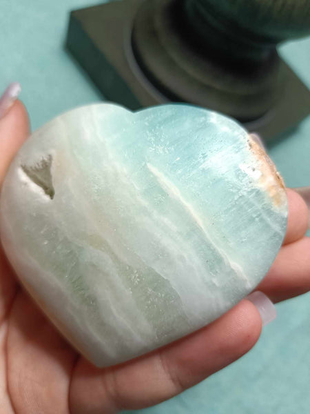 Caribbean calcite heart