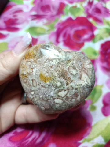 Flower Agate Crystal Heart Carving