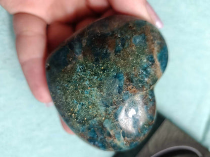 Apatite Crystal Heart