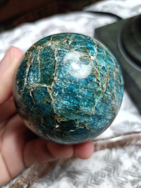 Apetite Crystal Sphere