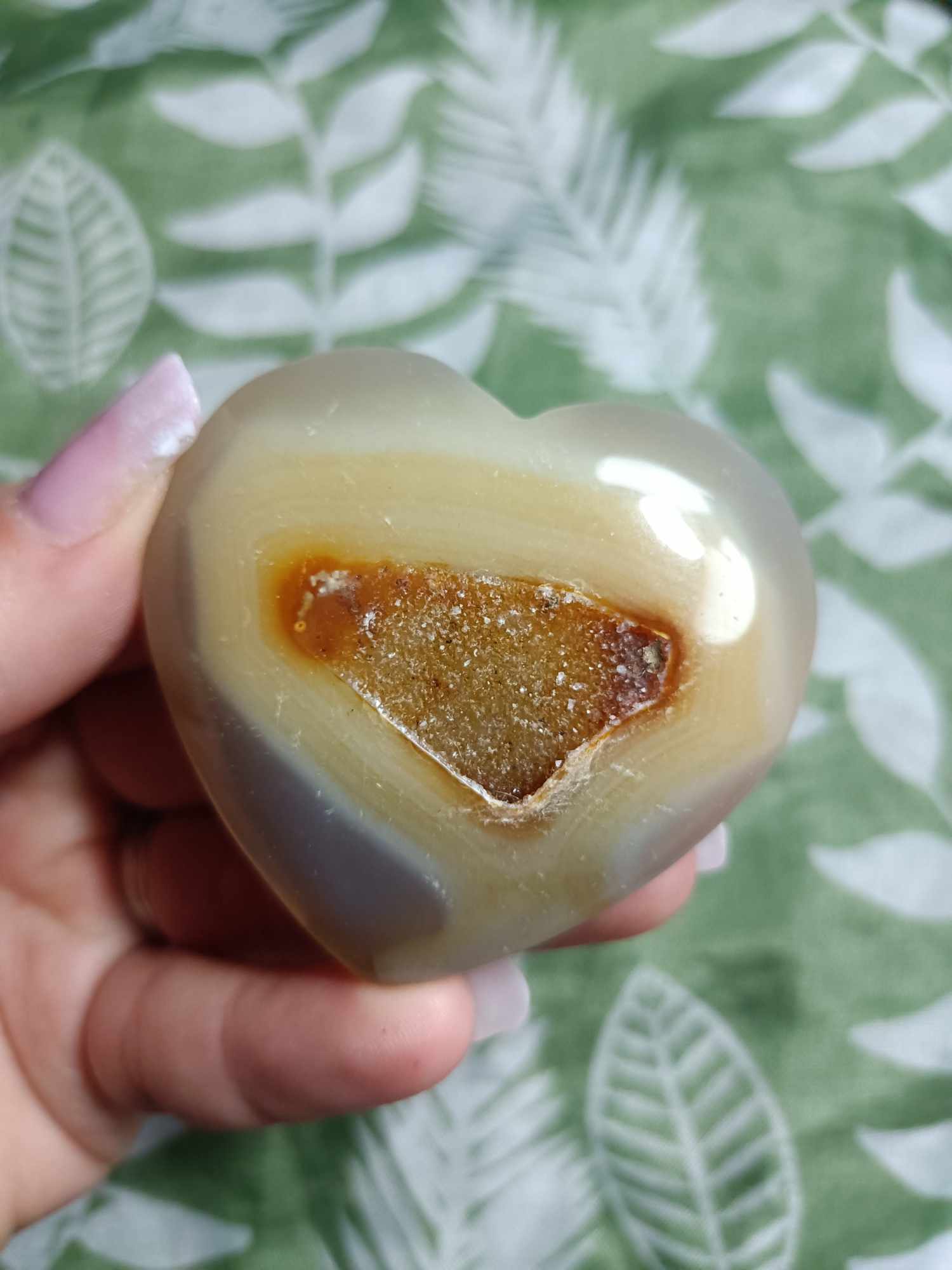 Agate Crystal Heart Carving