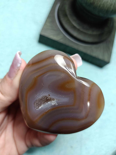 Agate Crystal Heart with Bands and a cave druzy