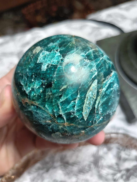 Apetite Crystal Sphere