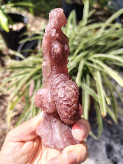 Strawberry Quartz Mermaid crystal carving