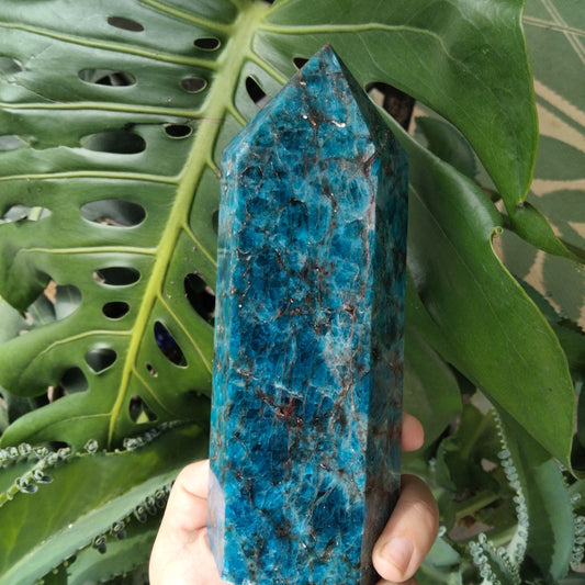 Apatite Tower beautiful quality stone