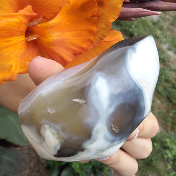 Orca Agate Flame with bands 3