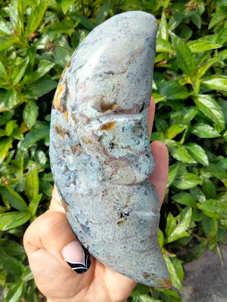 Moss Agate Moon Face Crystal carving