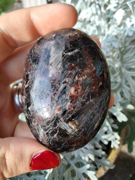 Astrophilite Palmstone Garnet inclusions with flash