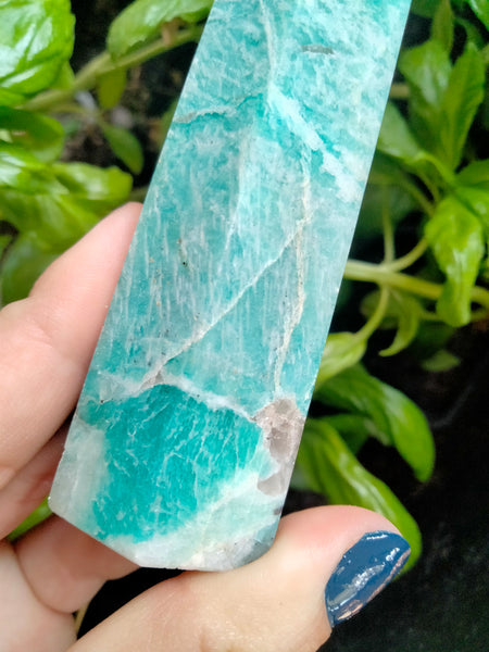 Shimmer Amazonite point