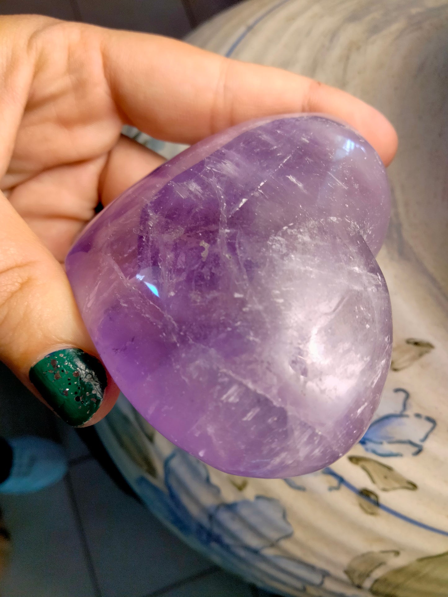 High quality amethyst crystal heart from Brazil