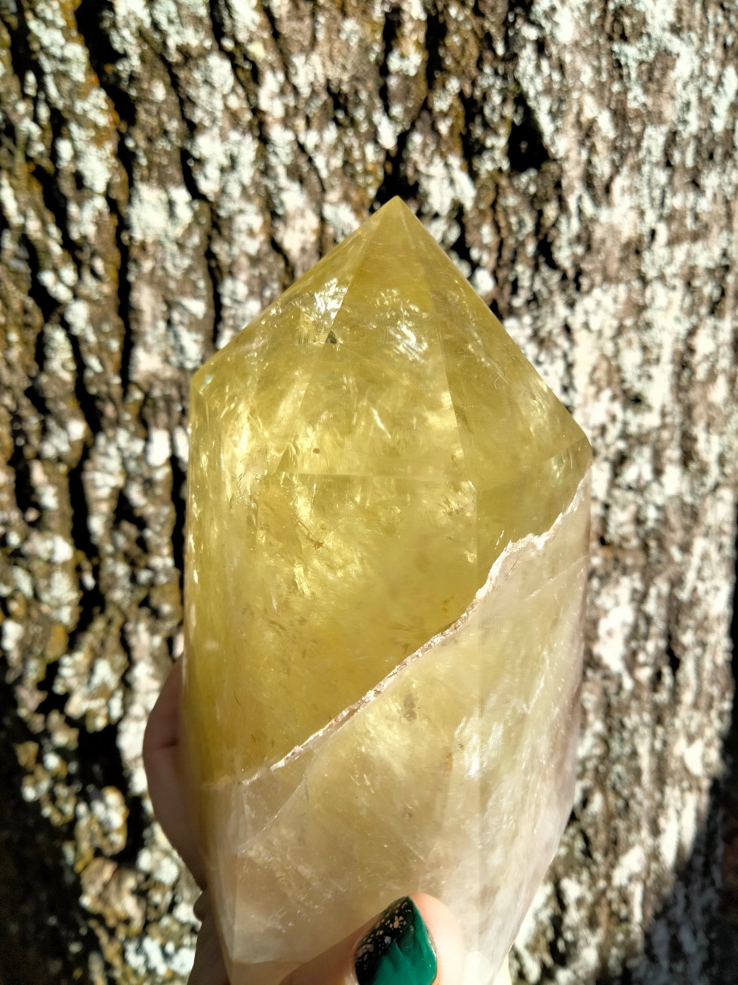 Yellow Citrine Tower High Quality