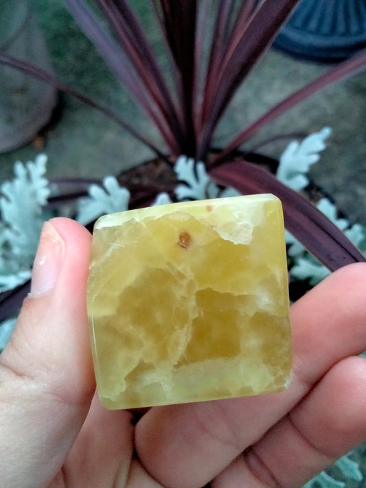 Yellow Mellow Calcite Cube
