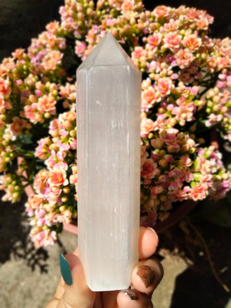 Selenite Tower