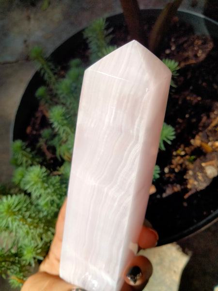 Pink Mangano Calcite uv reactive Tower with banding