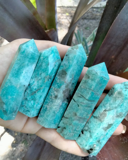 Amazonite Point with quartz deposit