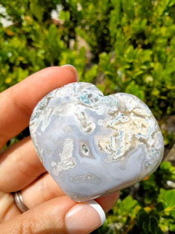 Moss Agate Crystal Heart white Chalcedony