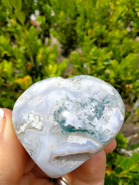 Moss Agate Crystal Heart white Chalcedony