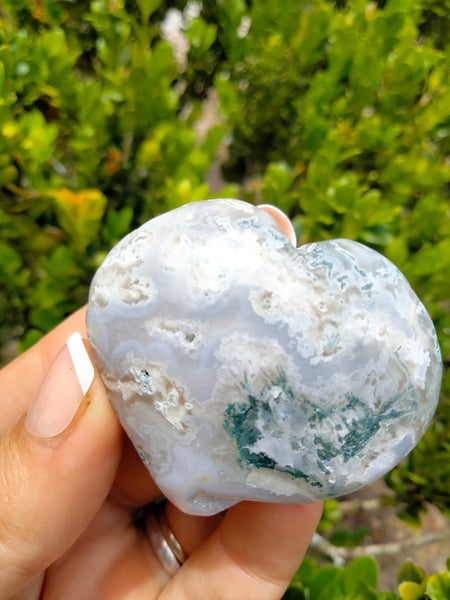 Moss Agate Crystal Heart white Chalcedony