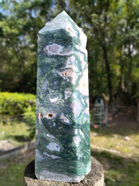 Moss Agate Tower with portal and cave Druzy