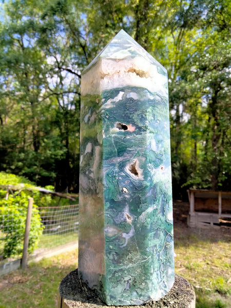 Moss Agate Tower with portal and cave Druzy