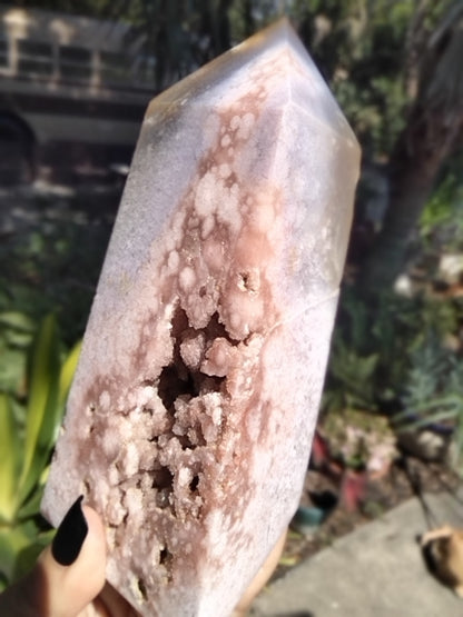 Pink amethyst tower with a druzy