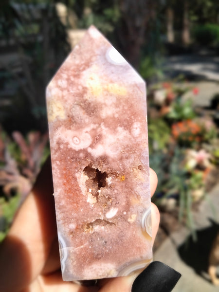 Pink amethyst tower with a druzy