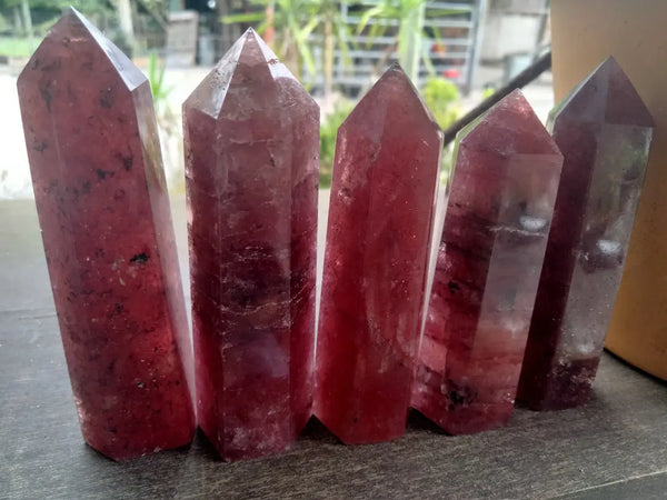 Strawberry Quartz Point