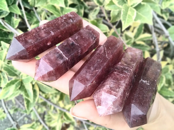 Strawberry Quartz Point