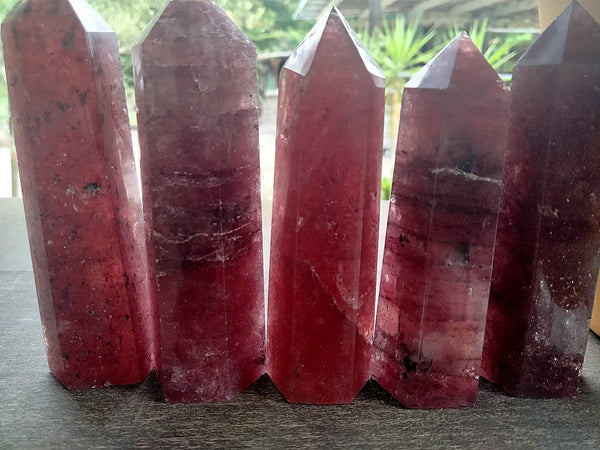 Strawberry Quartz Point