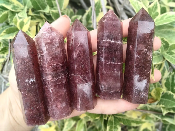 Strawberry Quartz Point