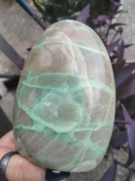 Green Moonstone Freeform LG garnerite stone