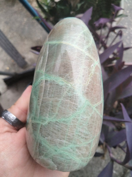 Green Moonstone Freeform LG garnerite stone