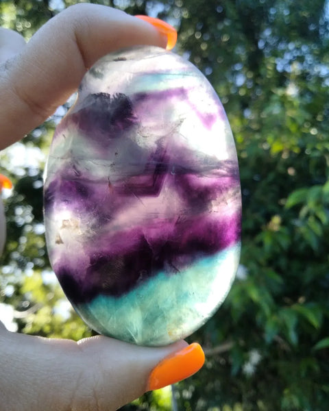 Rainbow fluorite Palmstone