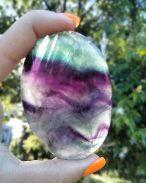 Rainbow fluorite Palmstone