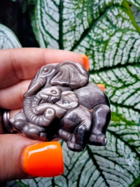 Mama & Baby Elephant Silver Sheen Obsidian