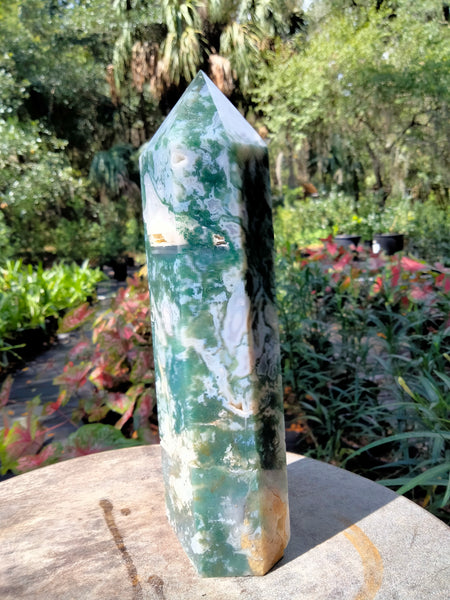 Moss Agate Tower cave druzy and vlue rivers