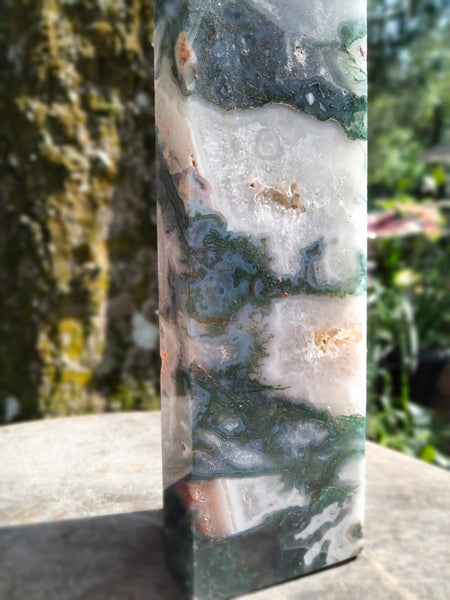 Moss Agate Tower several cave druzy