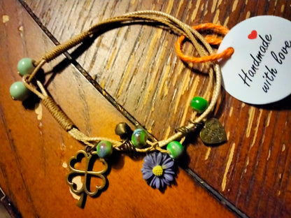 Toggle Bracelet with four leaf clover charm by Peacemade