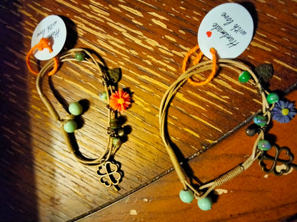 Toggle Bracelet with four leaf clover charm by Peacemade